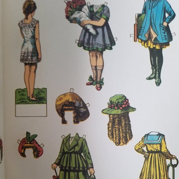 Antique Edwardian Paper Dolls 8 Dolls/32 costumes - Picture 13 of 13